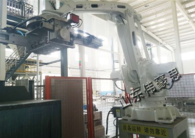 水泥全自動拆垛機(jī)的優(yōu)點(diǎn)及使用是什么？