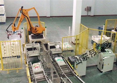 尿素全自動包裝碼垛機(jī)械手的工作原理