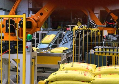 水泥自動(dòng)碼垛機(jī)器人的穩(wěn)定發(fā)展趨勢(shì)