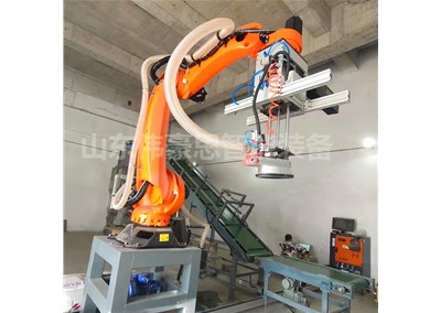 膠粉機(jī)械手破袋機(jī)是如何完成工作的？