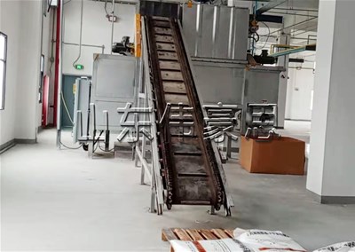 工業(yè)鹽自動拆包卸料機優(yōu)勢有哪些？