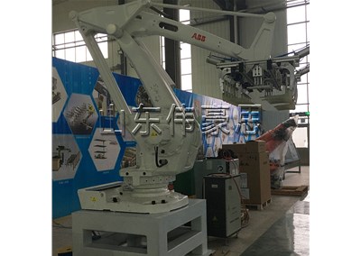 碳粉自動碼垛機(jī)器人有哪些技術(shù)特點？