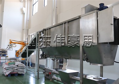 氧化鈣全自動拆垛拆包線是如何工作的？