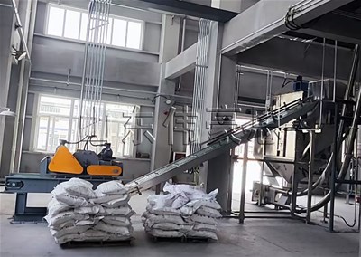 膩?zhàn)臃圩詣硬鸫鼨C(jī)性能優(yōu)越