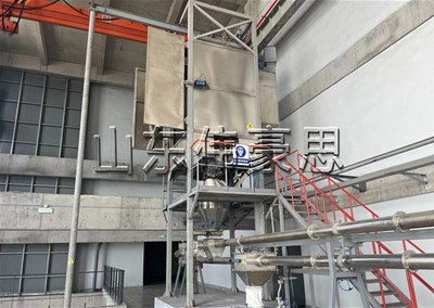 碳酸鈣噸袋拆袋機(jī)有哪些主要優(yōu)點(diǎn)？