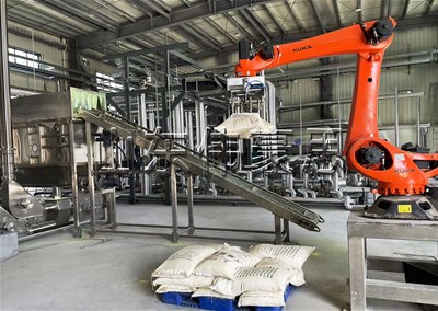 炭黑自動破袋機器人是如何進行無塵作業(yè)的？