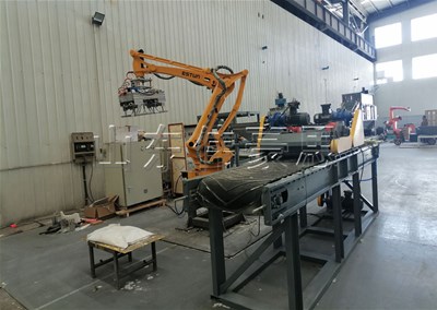 片堿全自動(dòng)拆包機(jī)自動(dòng)化程度高