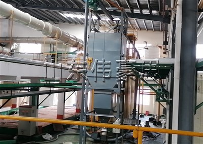 氧化鈣自動(dòng)噸袋拆袋機(jī)的技術(shù)特點(diǎn)是什么？